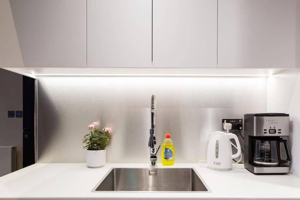 The One Bramham Apartment
