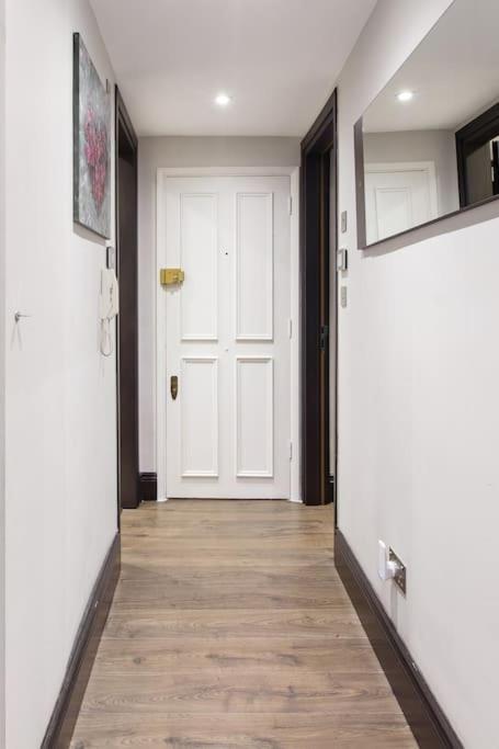 Apartment The One Bramham London