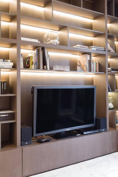 The One Bramham Apartment